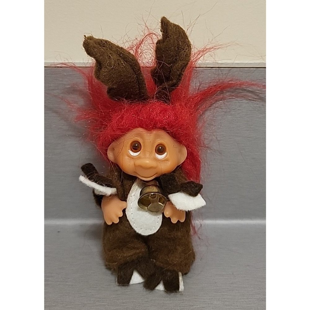 VTG DAM 1995 Troll Reindeer in Removable Felt Costume Christmas collector 3 inch